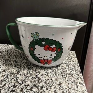 Hello kitty Christmas mixing bowl